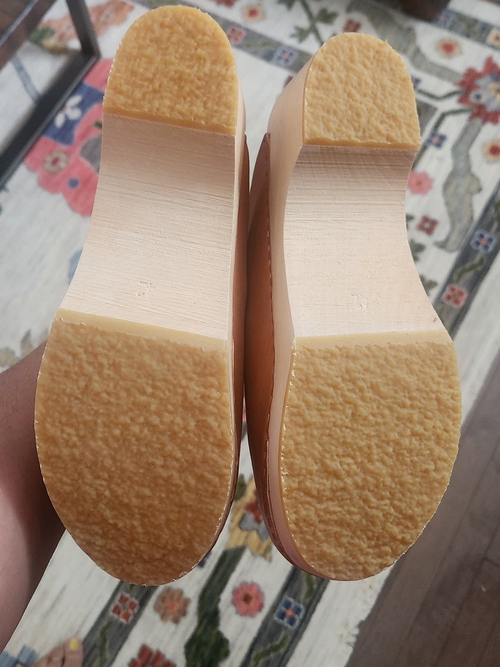 BRYR Leather Worker Clogs - Picture 5 of 5